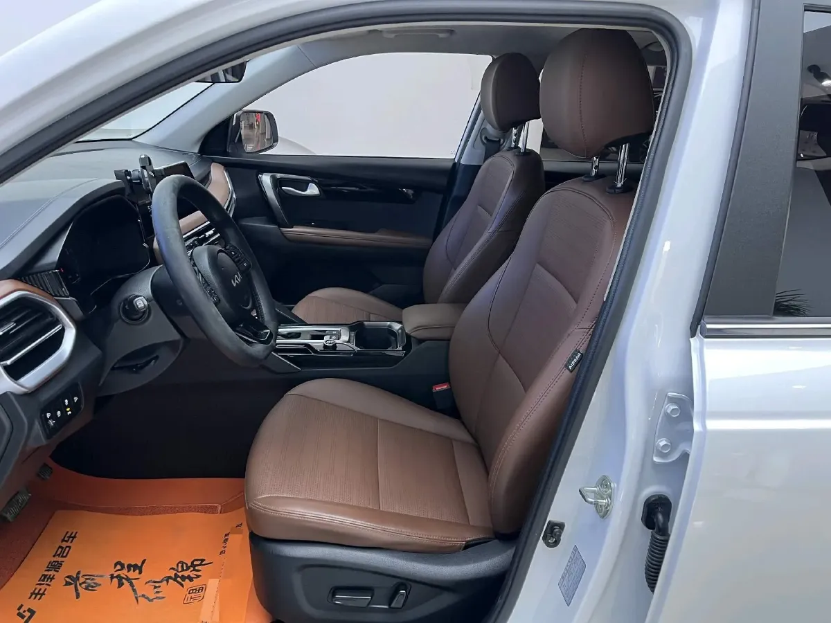 2021 Kia Sportage R 2.0L 161HP L4 6AT,autocango,china used car exporter,china ev exporter,chinese used car exporter,chinese used ev exporter