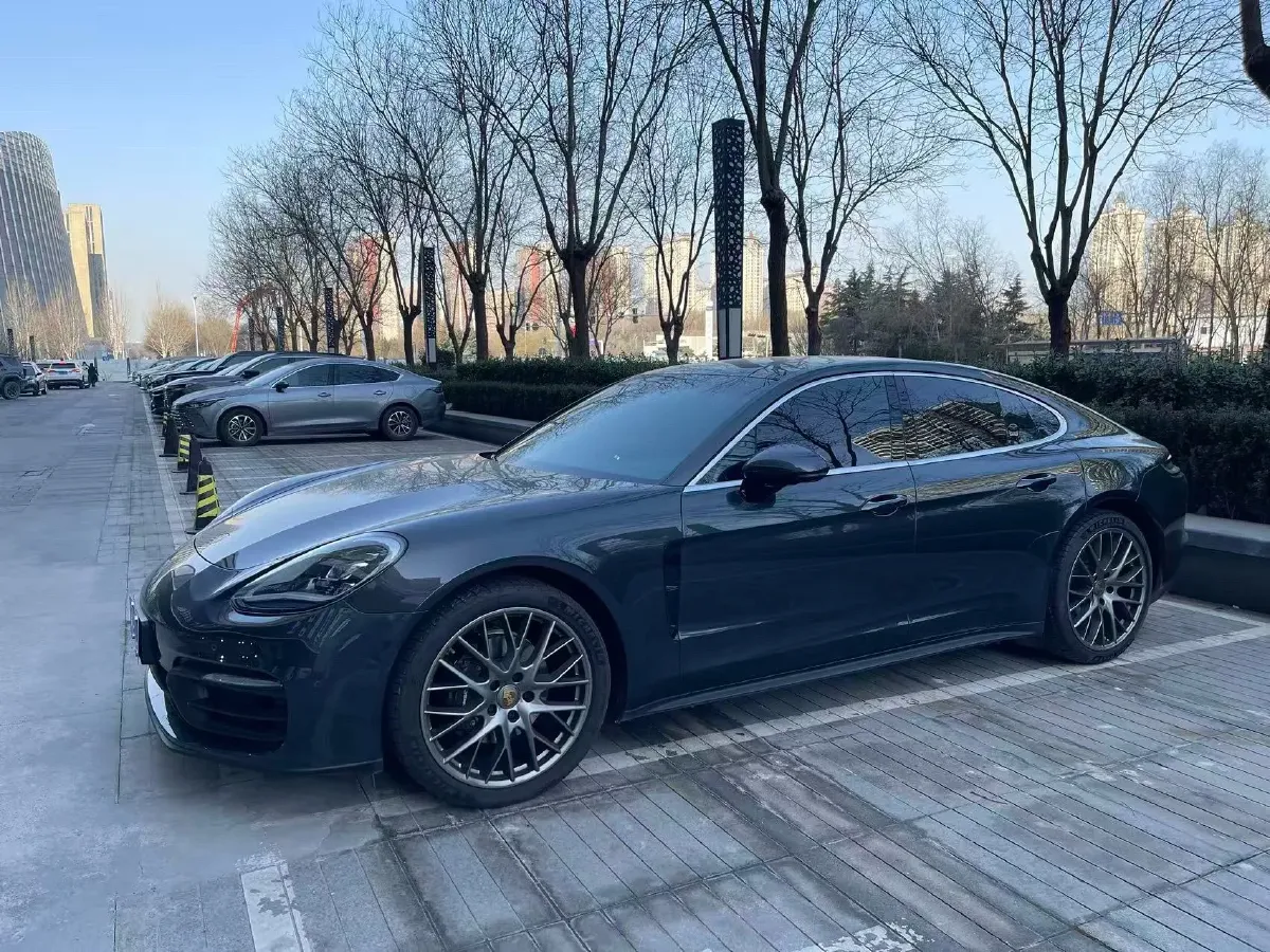2023 Porsche Panamera 2.9T 330HP V6 8DCT,autocango,china used car exporter,china ev exporter,chinese used car exporter,chinese used ev exporter