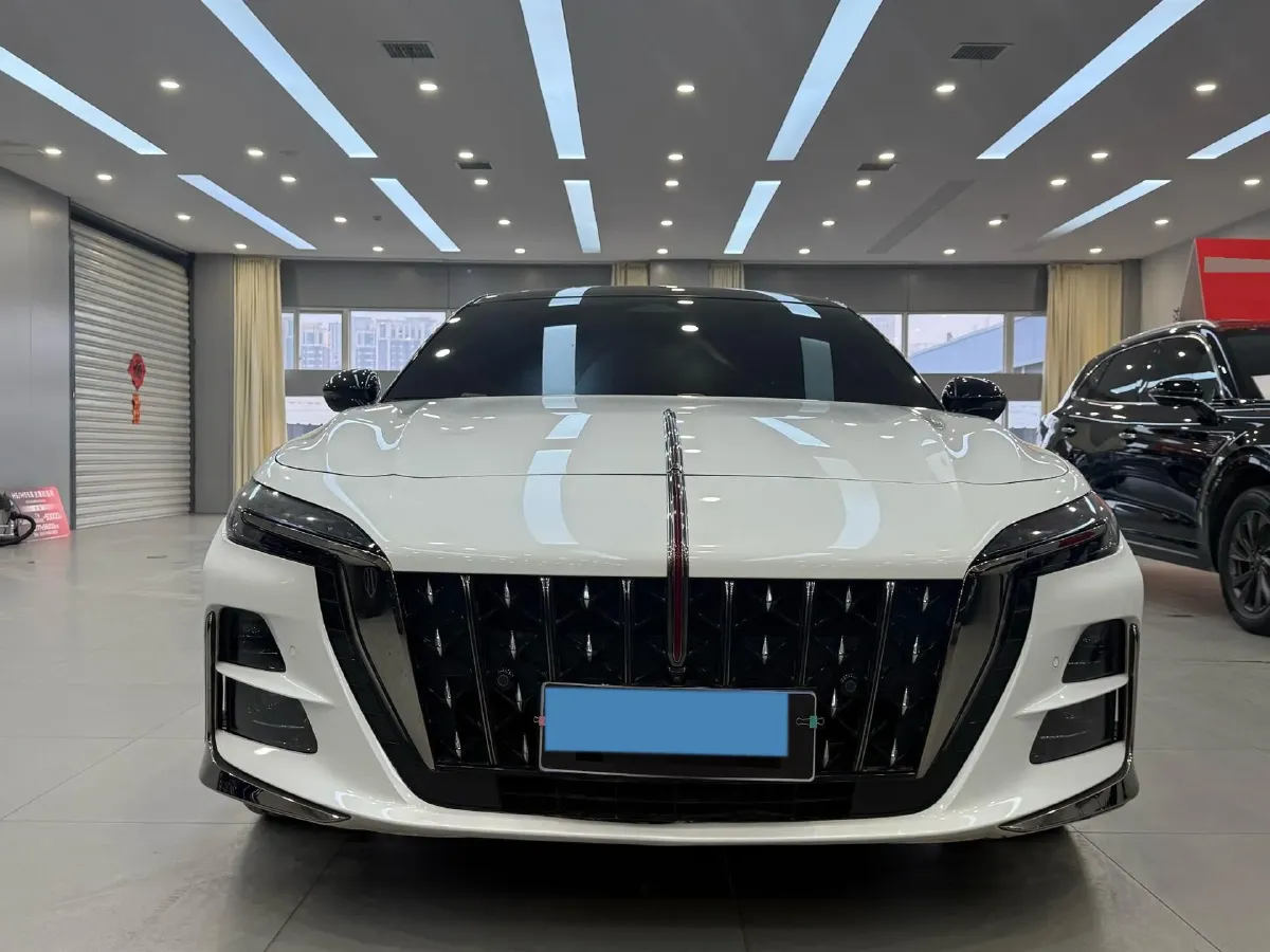 2023 HongQi H6 2.0T 252HP L4 8AT,autocango,china used car exporter,china ev exporter,chinese used car exporter,chinese used ev exporter