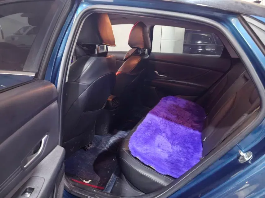 2021 Hyundai Elantra 1.5L 115HP L4 CVT,autocango,china used car exporter,china ev exporter,chinese used car exporter,chinese used ev exporter