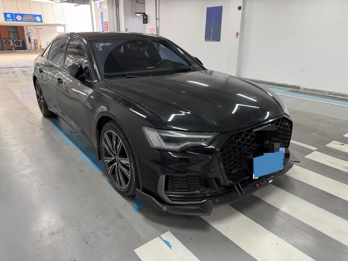 2021 Audi A6L 2.0T 224HP L4 7DCT,autocango,china used car exporter,china ev exporter,chinese used car exporter,chinese used ev exporter