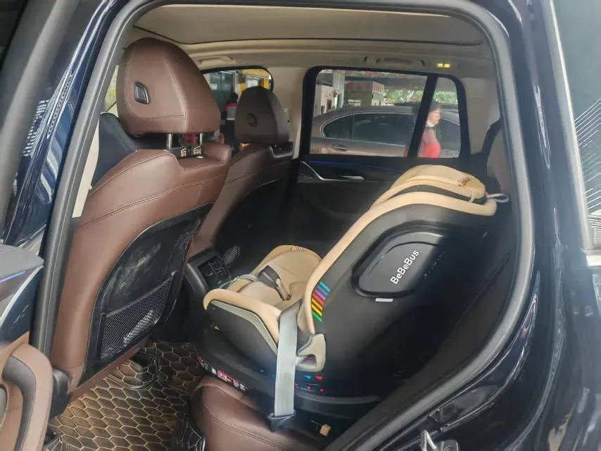 2021 BMW X3 2.0T 224HP L4 8AT,autocango,china used car exporter,china ev exporter,chinese used car exporter,chinese used ev exporter