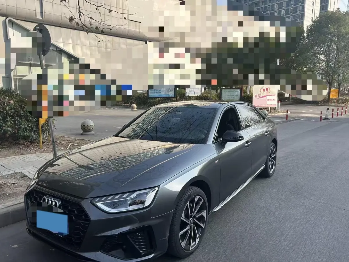2023 Audi A4L 2.0T 190HP L4 7DCT,autocango,china used car exporter,china ev exporter,chinese used car exporter,chinese used ev exporter