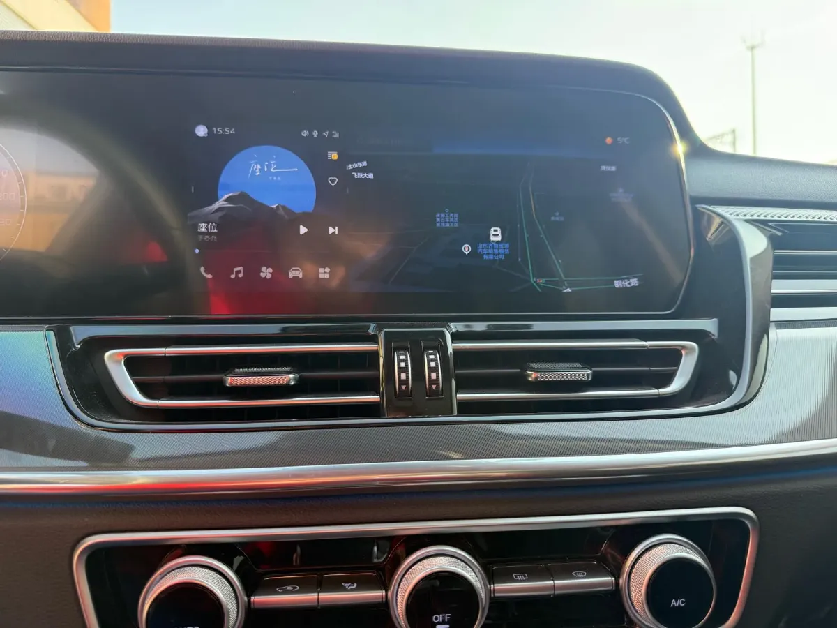 2023 HongQi HS5 2.0T 252HP L4 8AT,autocango,china used car exporter,china ev exporter,chinese used car exporter,chinese used ev exporter