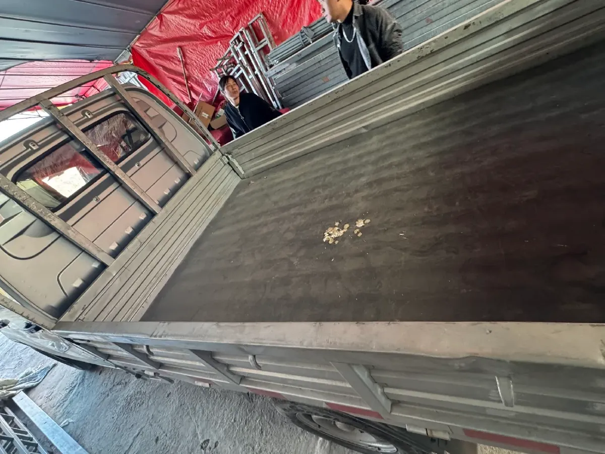 2023 WuLing RongGuang New Truck 1.5L 102HP L4 5MT,autocango,china used car exporter,china ev exporter,chinese used car exporter,chinese used ev exporter