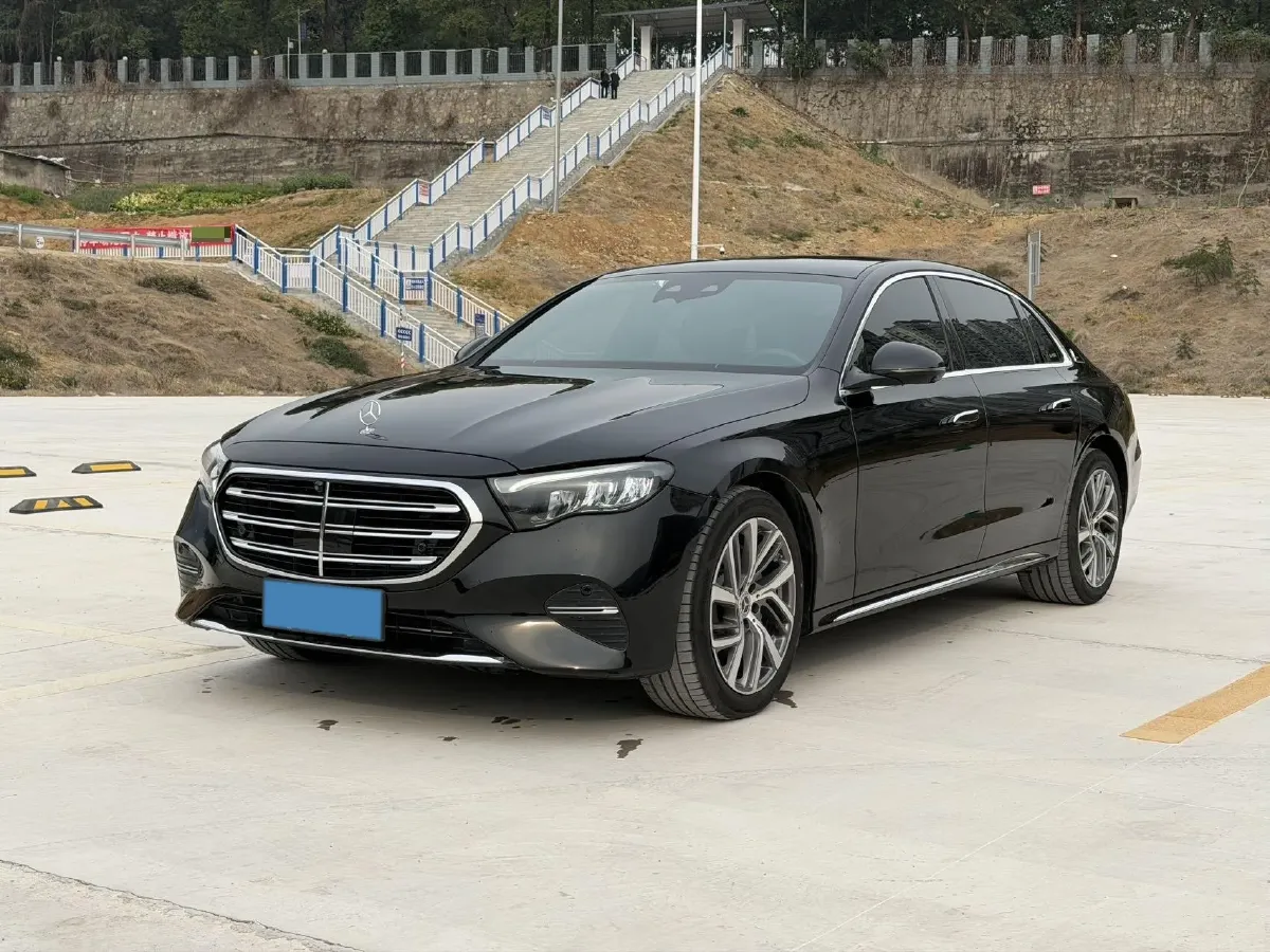 2024 Mercedes-Benz E Class 2.0T 258HP L4 9AT,autocango,china used car exporter,china ev exporter,chinese used car exporter,chinese used ev exporter