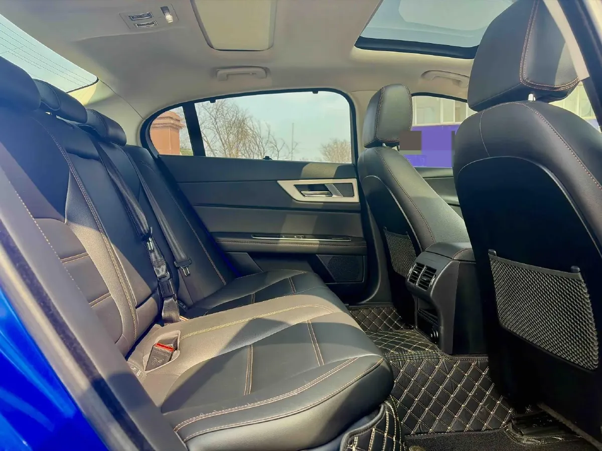 2018 Jaguar XEL 2.0T 200HP L4 8AT,autocango,china used car exporter,china ev exporter,chinese used car exporter,chinese used ev exporter