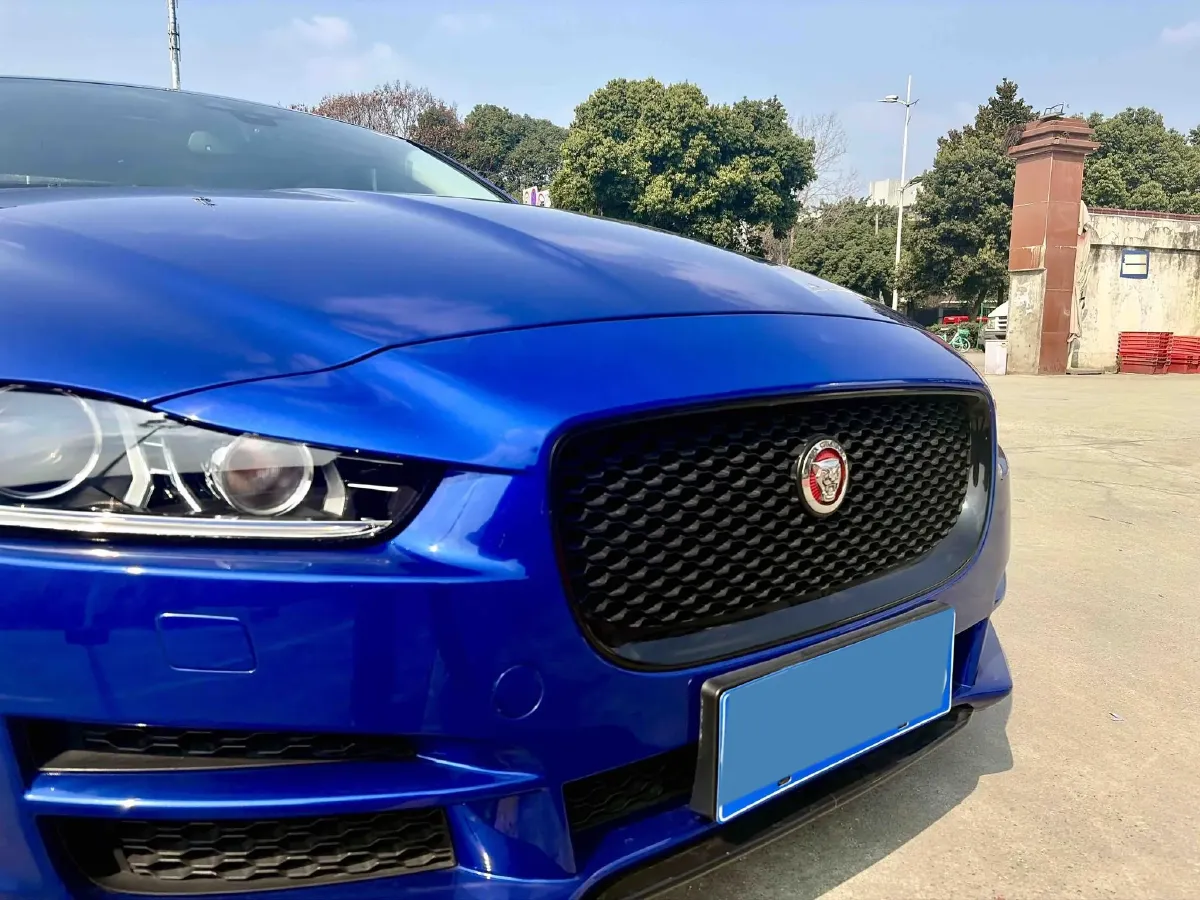 2018 Jaguar XEL 2.0T 200HP L4 8AT,autocango,china used car exporter,china ev exporter,chinese used car exporter,chinese used ev exporter