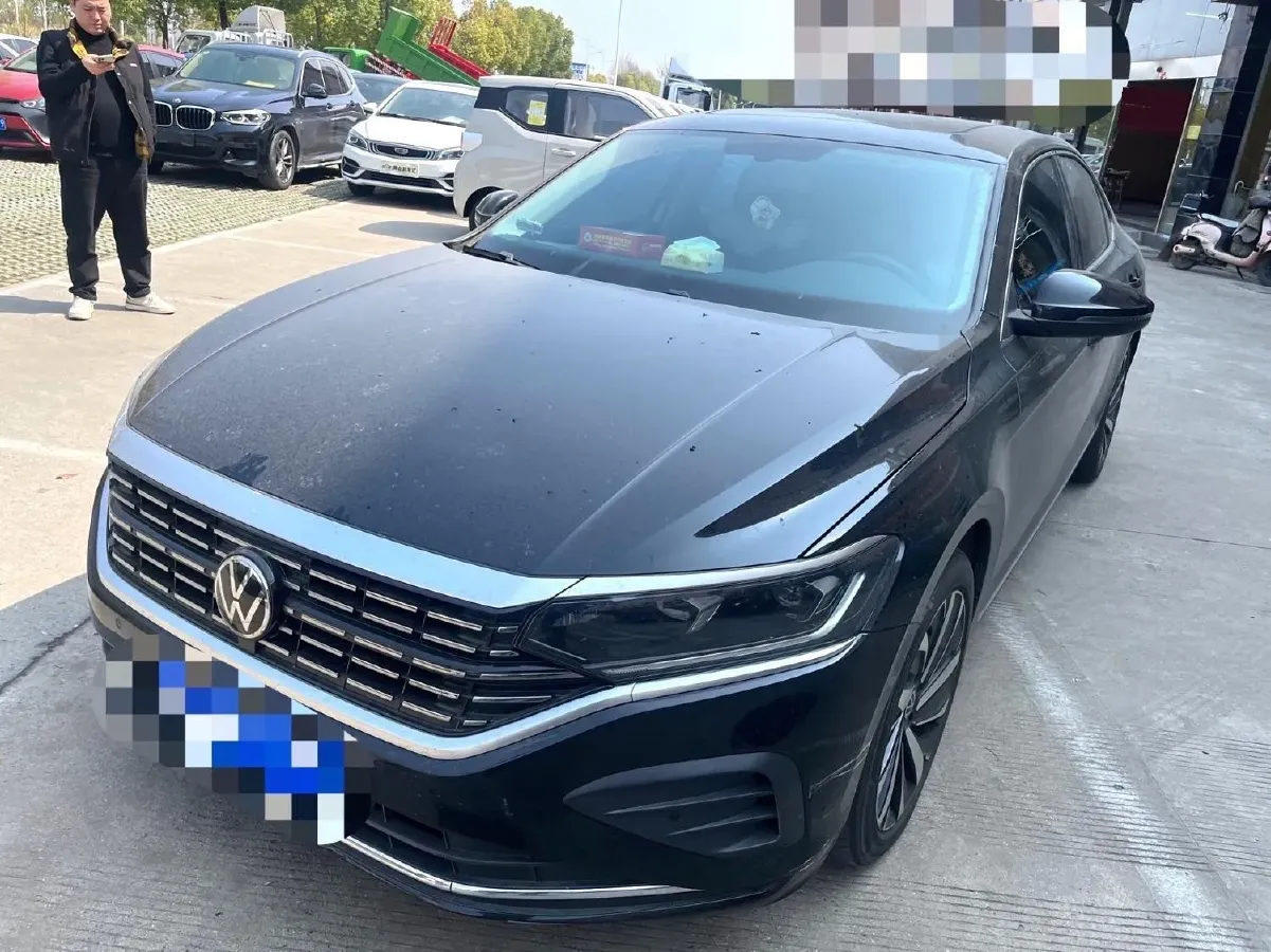 2023 Volkswagen Passat 2.0T 186HP L4 7DCT,autocango,china used car exporter,china ev exporter,chinese used car exporter,chinese used ev exporter