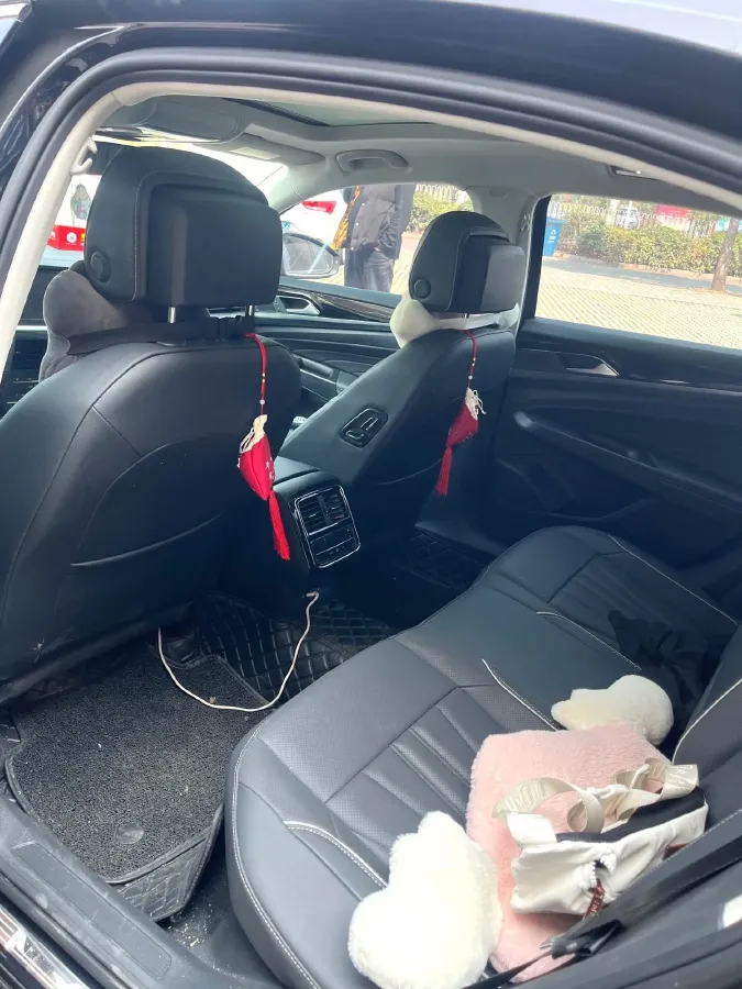 2023 Volkswagen Passat 2.0T 186HP L4 7DCT,autocango,china used car exporter,china ev exporter,chinese used car exporter,chinese used ev exporter