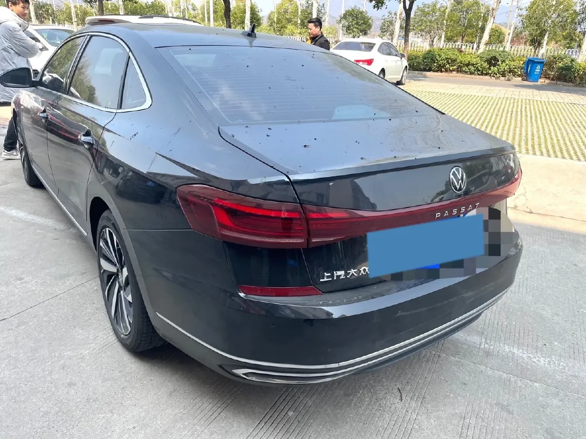 2023 Volkswagen Passat 2.0T 186HP L4 7DCT,autocango,china used car exporter,china ev exporter,chinese used car exporter,chinese used ev exporter