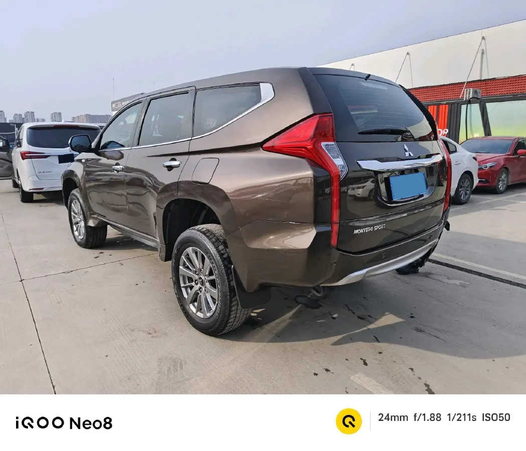 2019 Mitsubishi Pajero 3.0L 209HP V6 8AT,autocango,china used car exporter,china ev exporter,chinese used car exporter,chinese used ev exporter