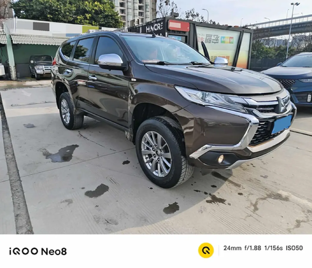 2019 Mitsubishi Pajero 3.0L 209HP V6 8AT,autocango,china used car exporter,china ev exporter,chinese used car exporter,chinese used ev exporter