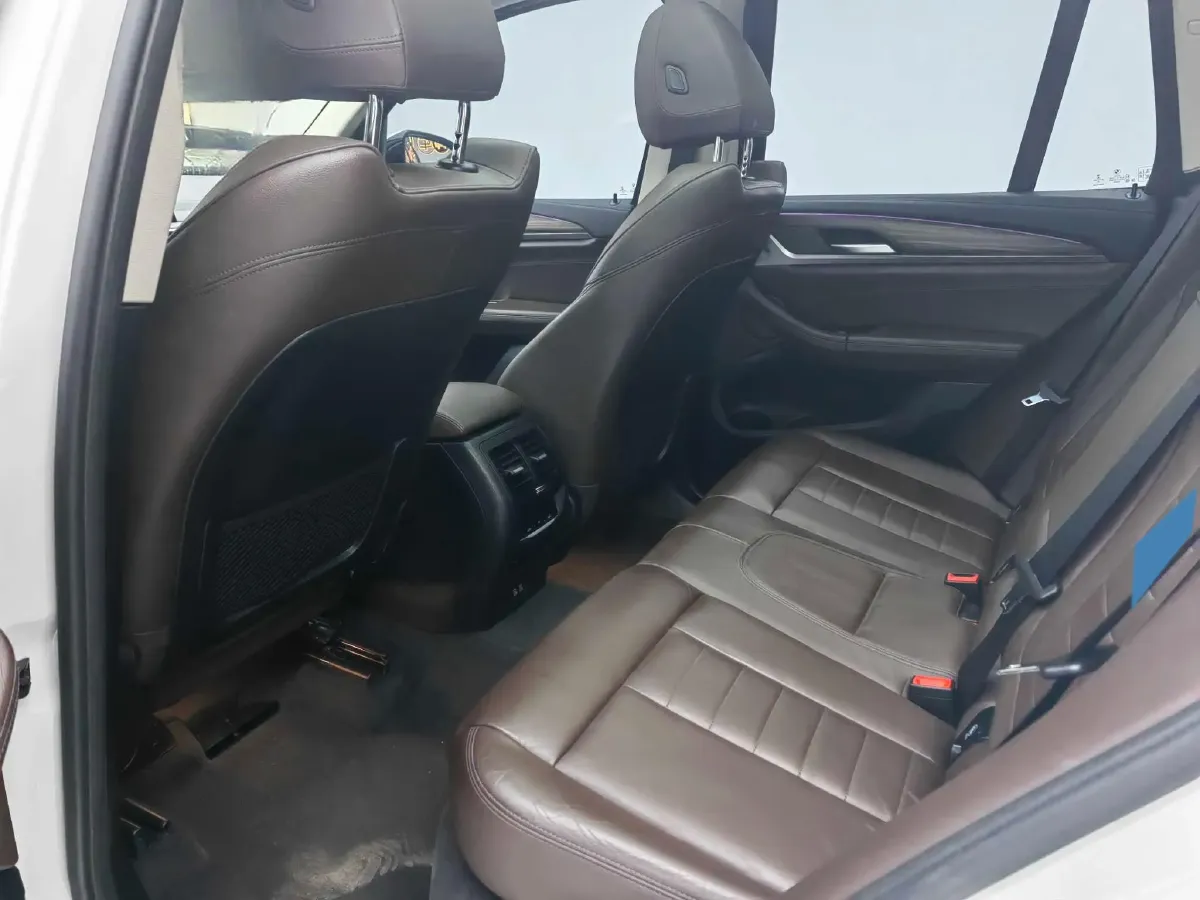 2021 BMW X3 2.0T 224HP L4 8AT,autocango,china used car exporter,china ev exporter,chinese used car exporter,chinese used ev exporter