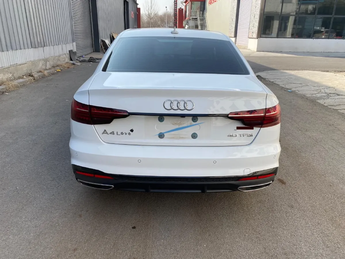 2024 Audi A4L 2.0T 190HP L4 7DCT,autocango,china used car exporter,china ev exporter,chinese used car exporter,chinese used ev exporter