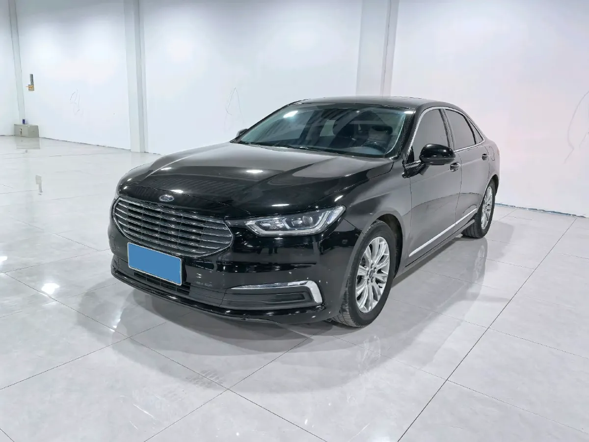 2019 Ford Taurus 2.0T 245HP L4 8AT,autocango,china used car exporter,china ev exporter,chinese used car exporter,chinese used ev exporter