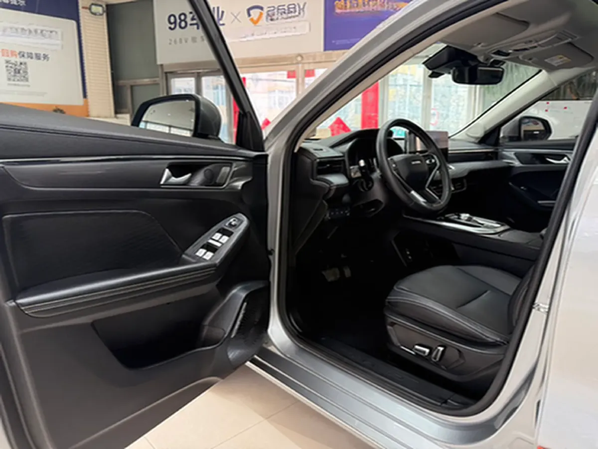 2021 Haval Jolion 1.5T 150HP L4 7DCT,autocango,china used car exporter,china ev exporter,chinese used car exporter,chinese used ev exporter