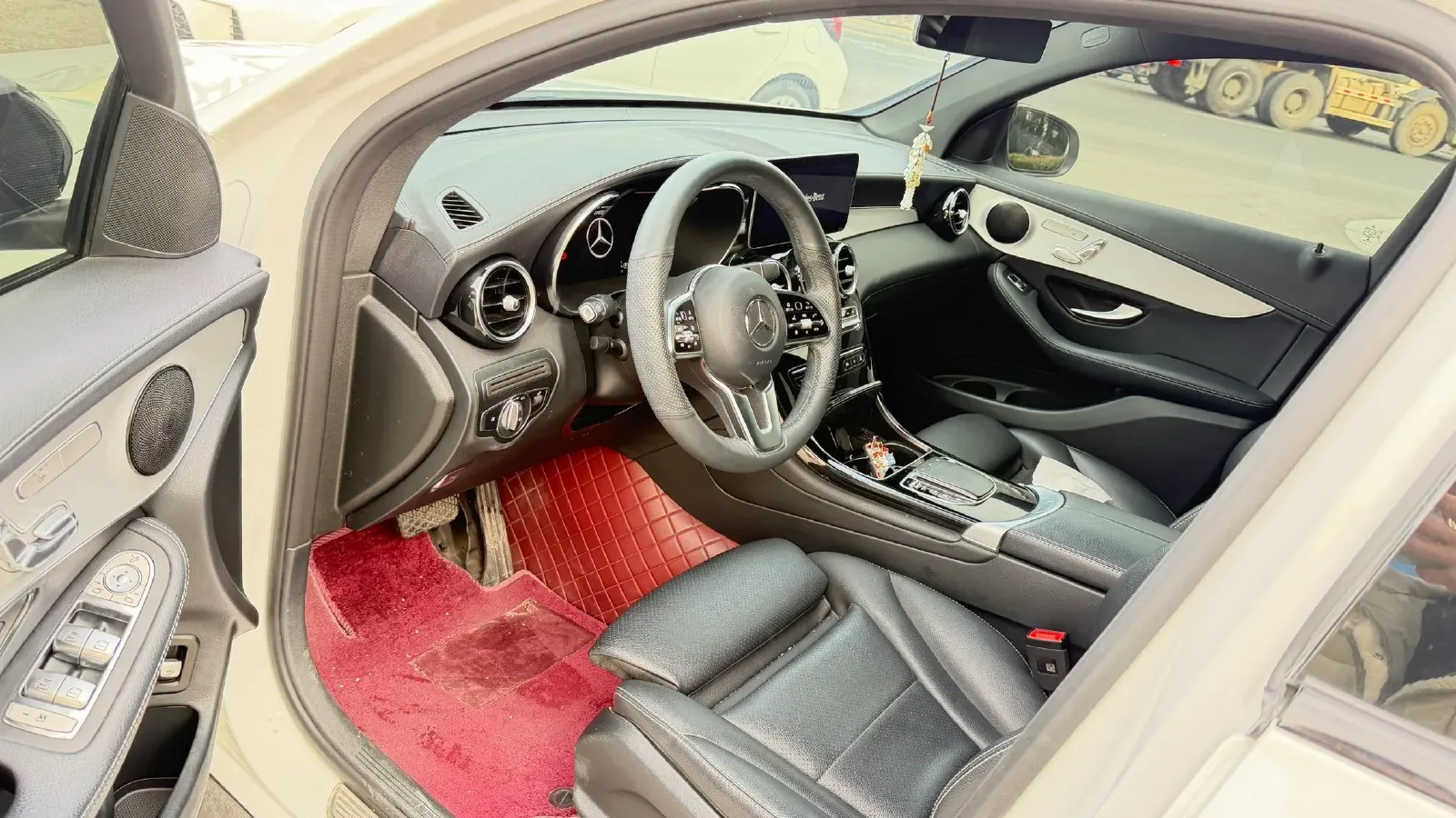 2023 Mercedes-Benz GLC Coupe 2.0T 197HP L4 9AT,autocango,china used car exporter,china ev exporter,chinese used car exporter,chinese used ev exporter