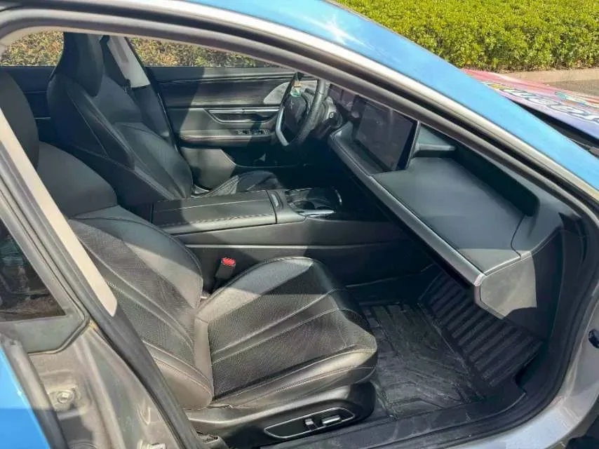 2022 Xpeng P7 BEV 60.2KWH,autocango,china used car exporter,china ev exporter,chinese used car exporter,chinese used ev exporter