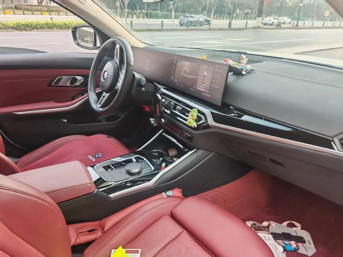 2023 BMW 3 Series 2.0T 156HP L4 8AT,autocango,china used car exporter,china ev exporter,chinese used car exporter,chinese used ev exporter