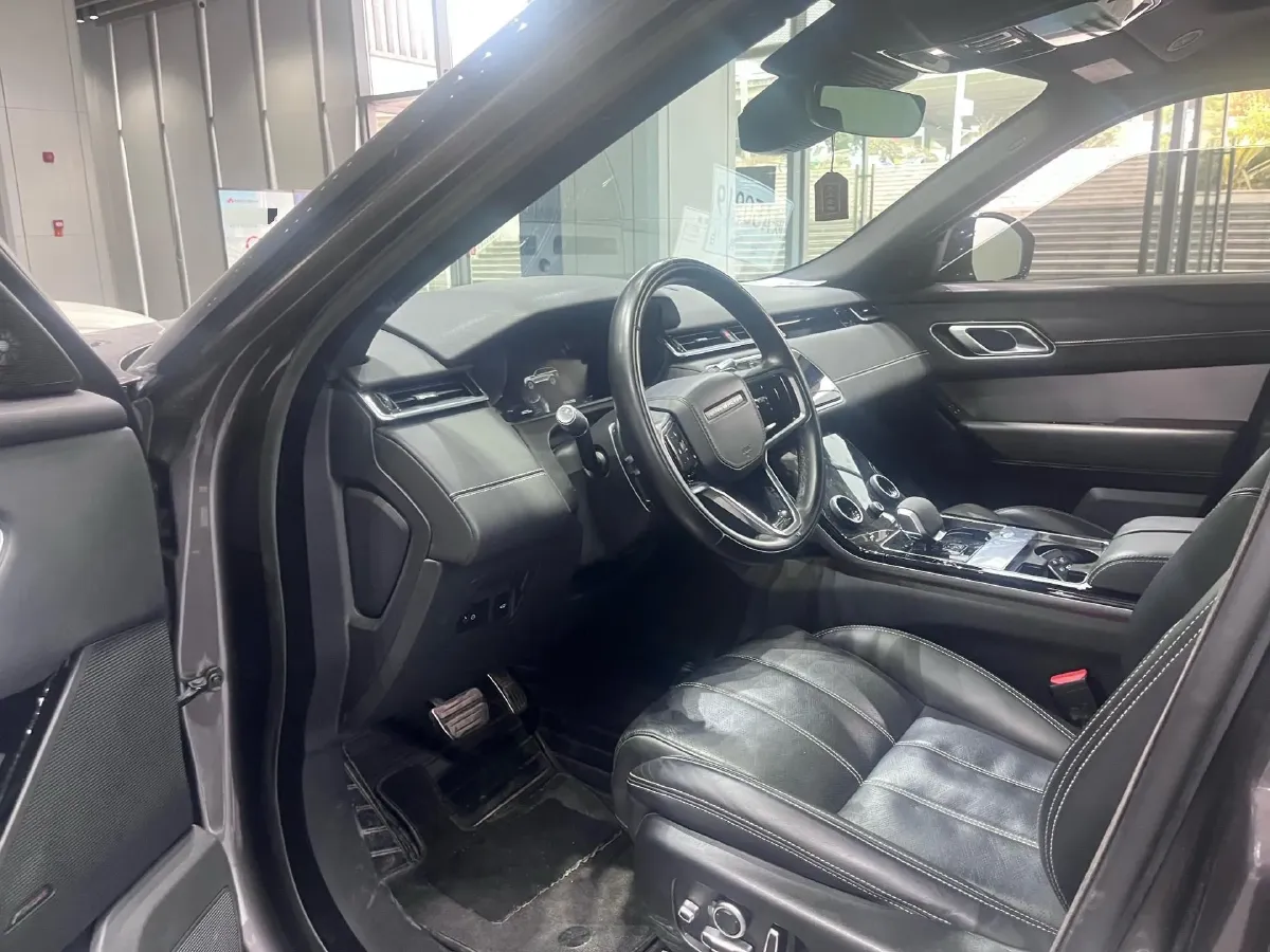 2022 Land Rover Range Rover Velar 2.0T 250HP L4 8AT,autocango,china used car exporter,china ev exporter,chinese used car exporter,chinese used ev exporter