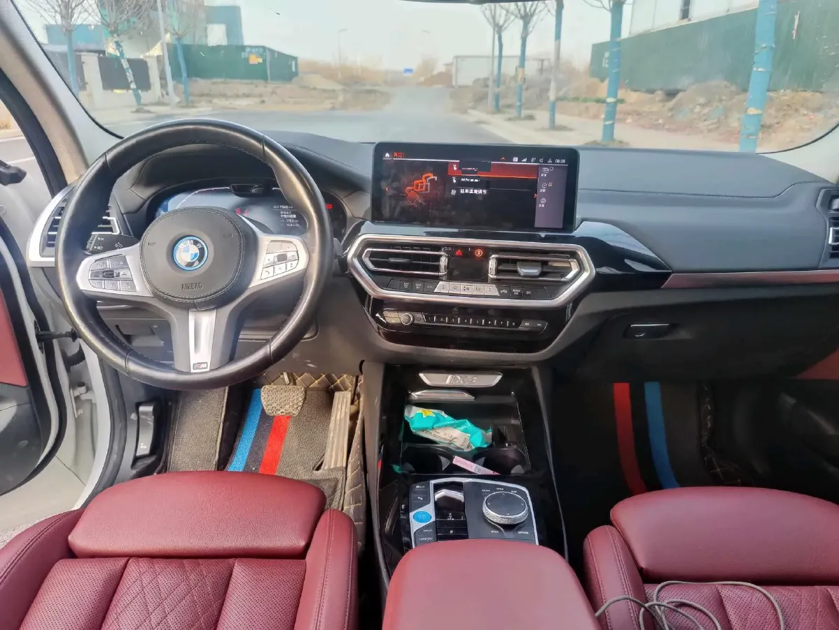 2024 BMW iX3 BEV 80KWH,autocango,china used car exporter,china ev exporter,chinese used car exporter,chinese used ev exporter