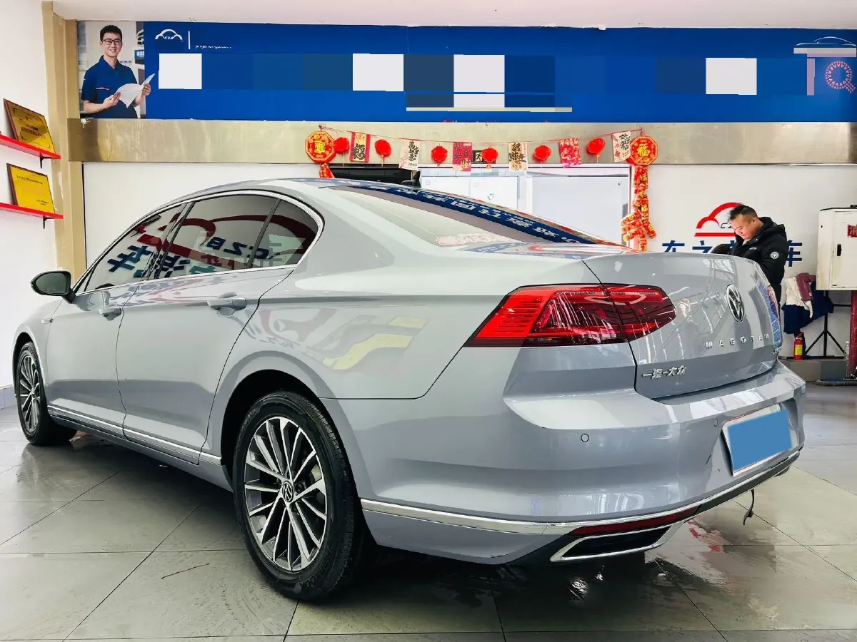 2020 Volkswagen Magotan 2.0T 186HP L4 7DCT,autocango,china used car exporter,china ev exporter,chinese used car exporter,chinese used ev exporter