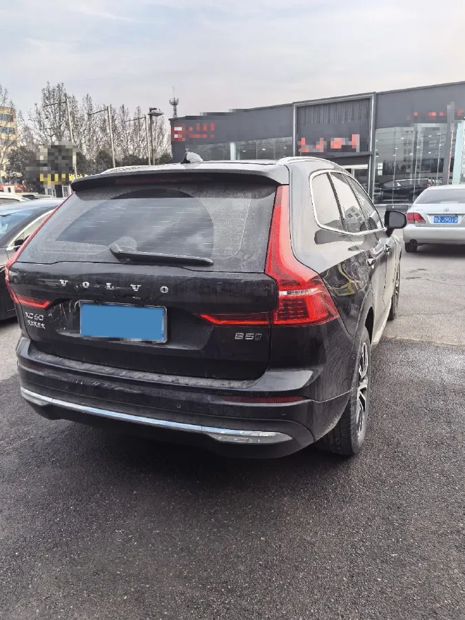 2024 Volvo XC60 2.0T 250HP L4 8AT,autocango,china used car exporter,china ev exporter,chinese used car exporter,chinese used ev exporter