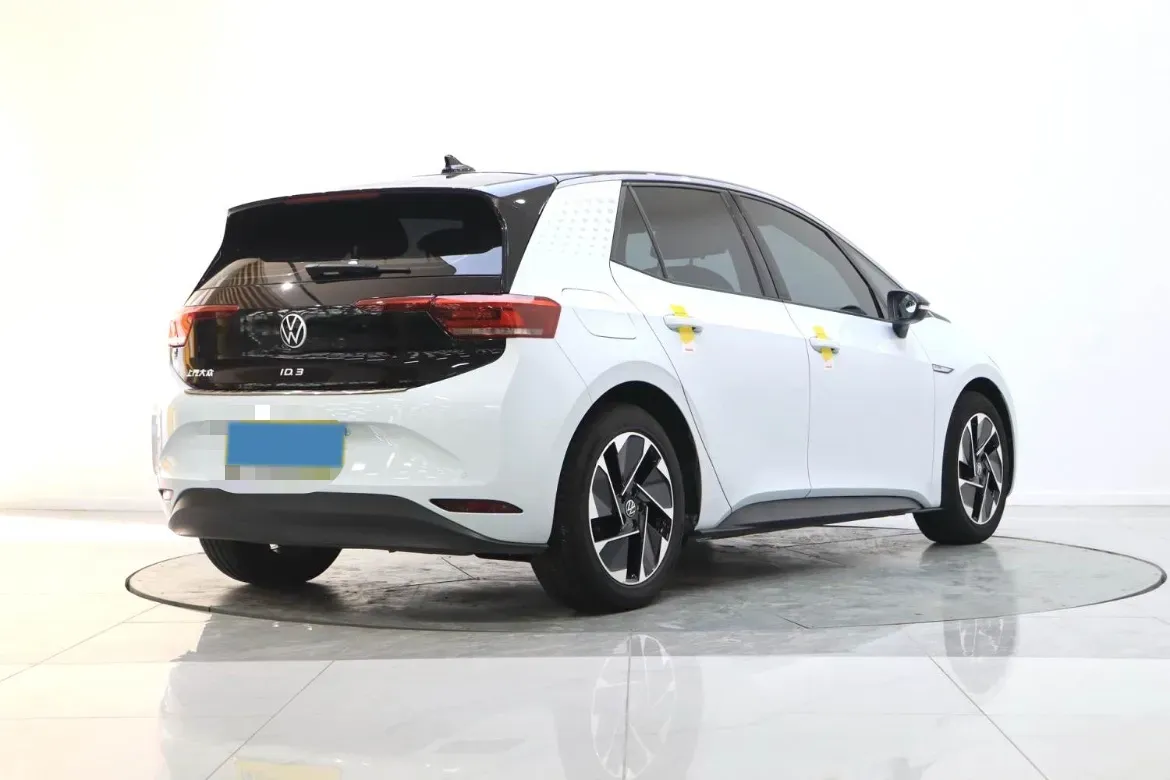 2023 Volkswagen ID.3 BEV 52.8KWH,autocango,china used car exporter,china ev exporter,chinese used car exporter,chinese used ev exporter