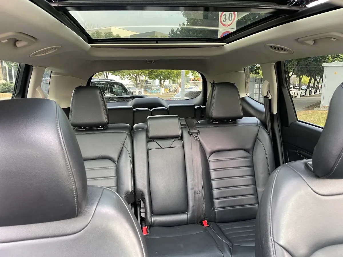 2018 Toyota Highlander 2.0T 220HP L4 6AT,autocango,china used car exporter,china ev exporter,chinese used car exporter,chinese used ev exporter