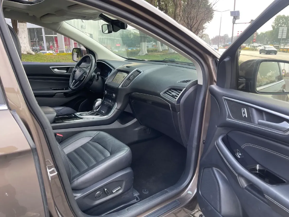 2018 Toyota Highlander 2.0T 220HP L4 6AT,autocango,china used car exporter,china ev exporter,chinese used car exporter,chinese used ev exporter