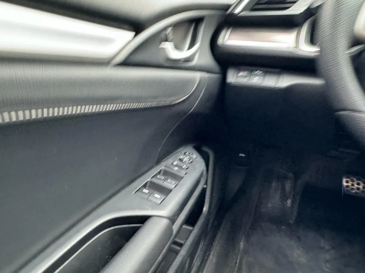 2019 Honda Civic 1.5T 177HP L4 CVT,autocango,china used car exporter,china ev exporter,chinese used car exporter,chinese used ev exporter