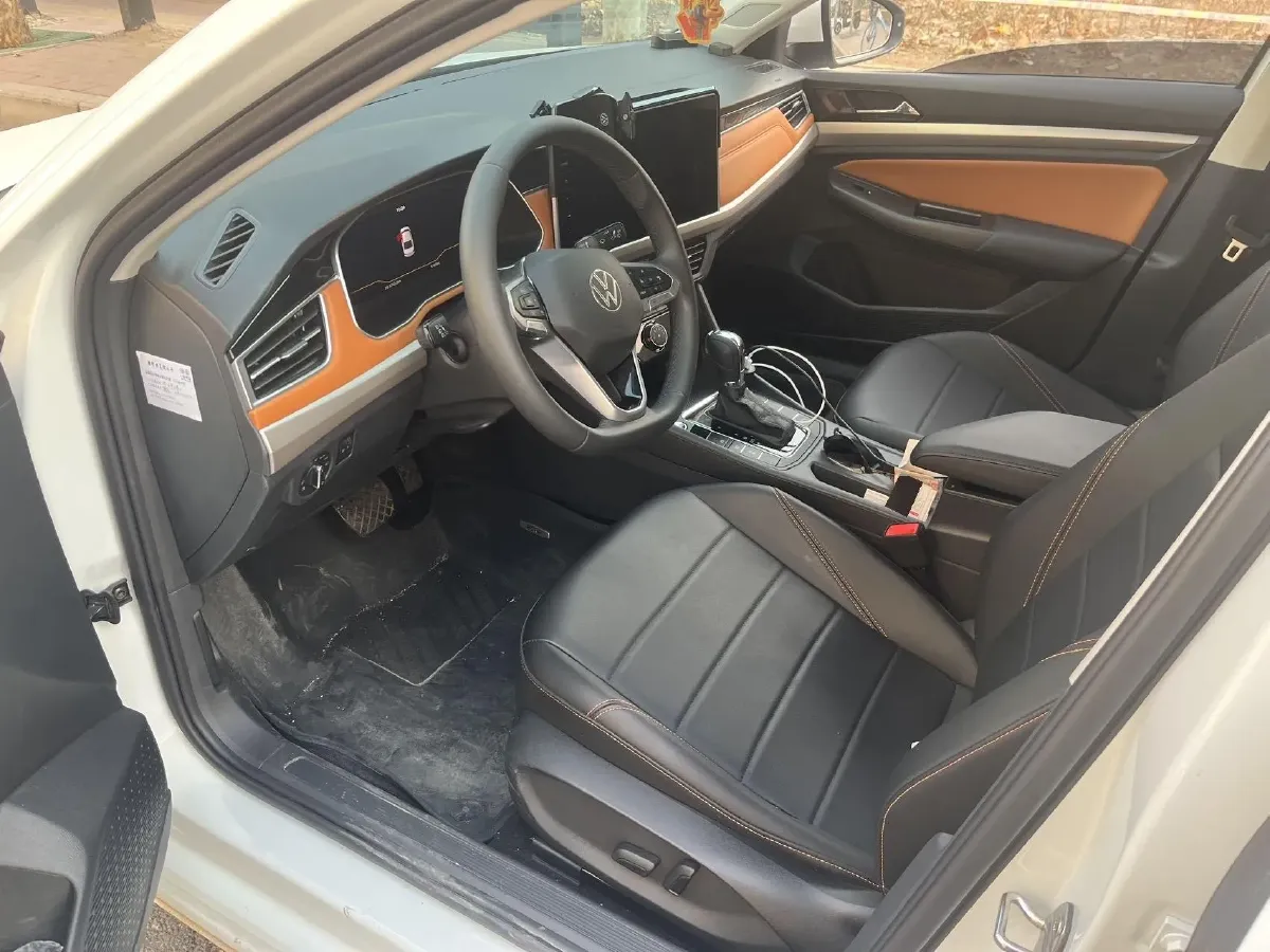 2024 Volkswagen Bora 1.2T 116HP L4 7DCT,autocango,china used car exporter,china ev exporter,chinese used car exporter,chinese used ev exporter