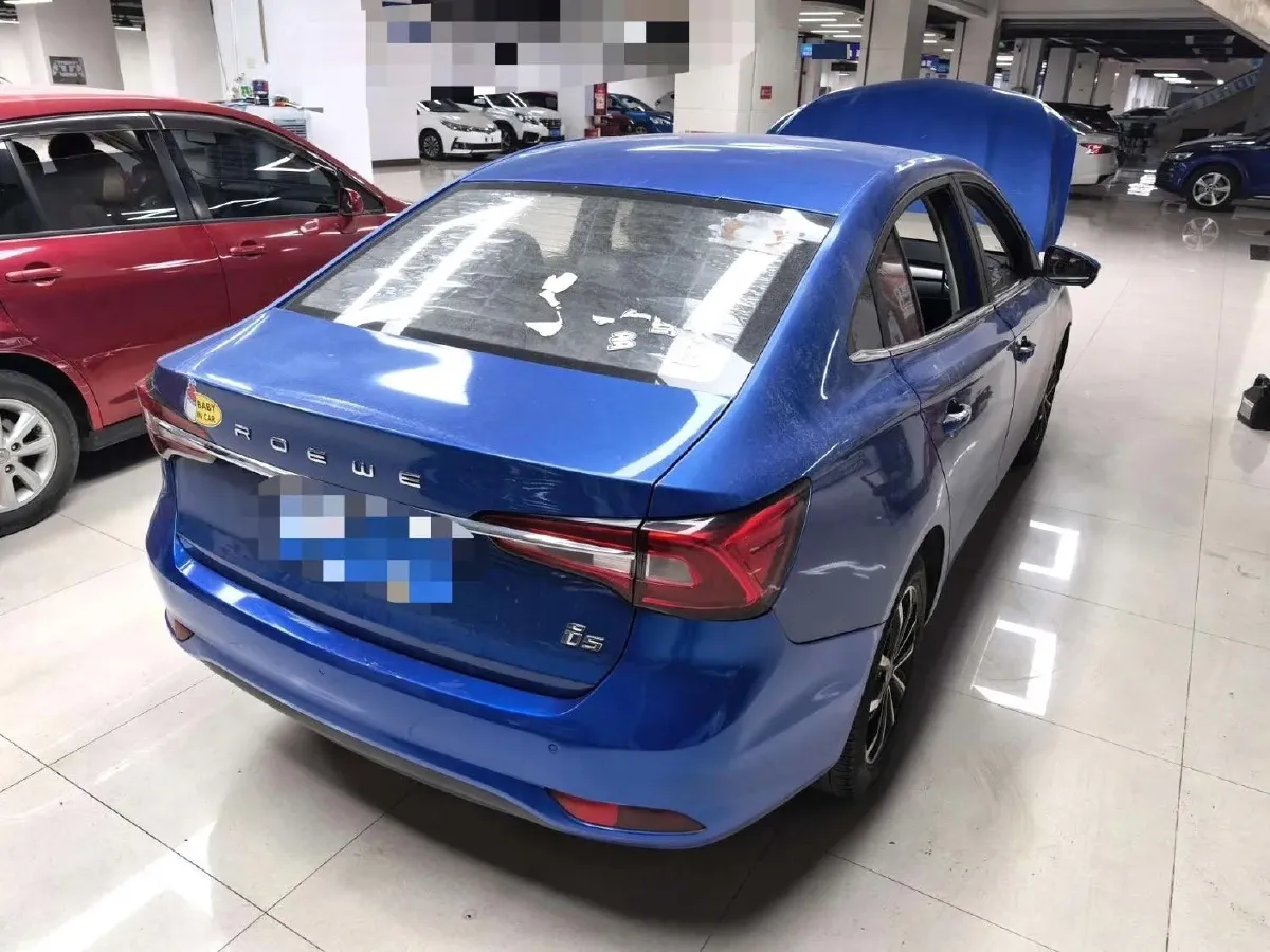 2020 Roewe i5 1.5L 120HP L4 CVT,autocango,china used car exporter,china ev exporter,chinese used car exporter,chinese used ev exporter