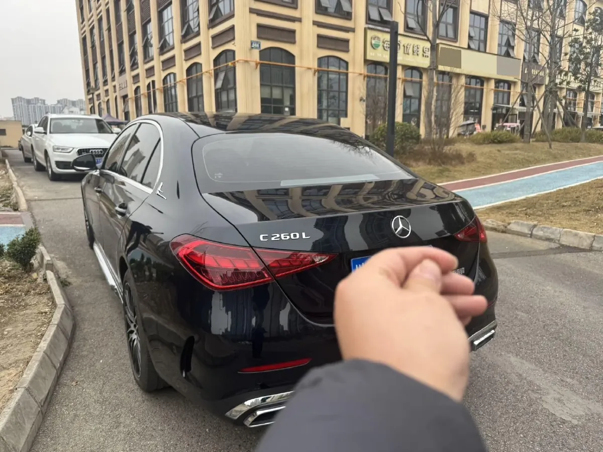 2023 Mercedes-Benz C Class 1.5T 204HP L4 9AT,autocango,china used car exporter,china ev exporter,chinese used car exporter,chinese used ev exporter