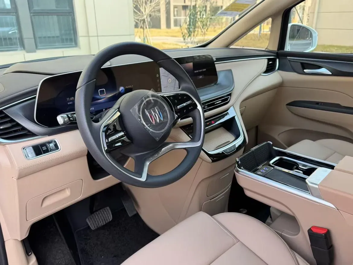 2025 Buick GL8 2.0T 237HP L4 9AT,autocango,china used car exporter,china ev exporter,chinese used car exporter,chinese used ev exporter