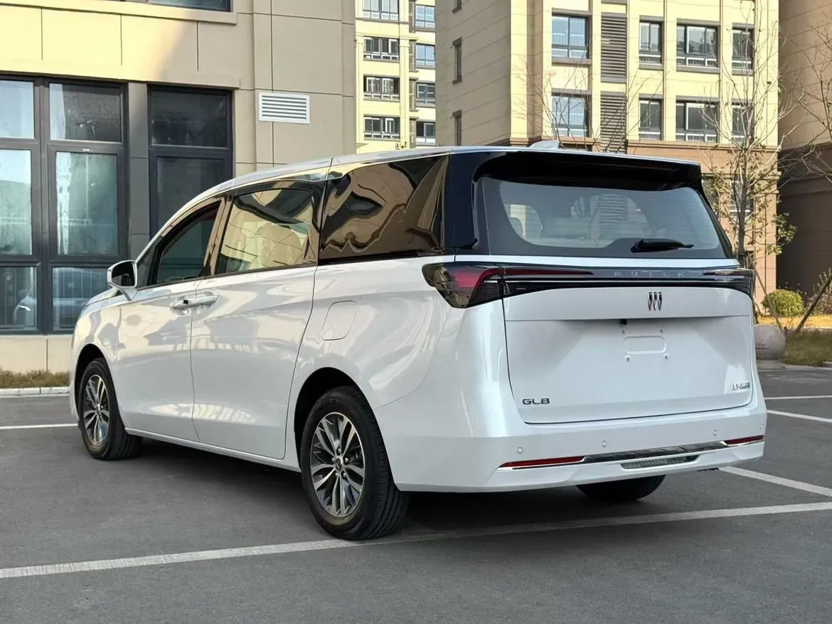 2025 Buick GL8 2.0T 237HP L4 9AT,autocango,china used car exporter,china ev exporter,chinese used car exporter,chinese used ev exporter