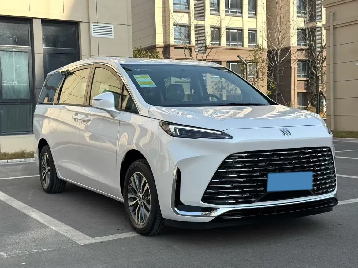 2025 Buick GL8 2.0T 237HP L4 9AT,autocango,china used car exporter,china ev exporter,chinese used car exporter,chinese used ev exporter