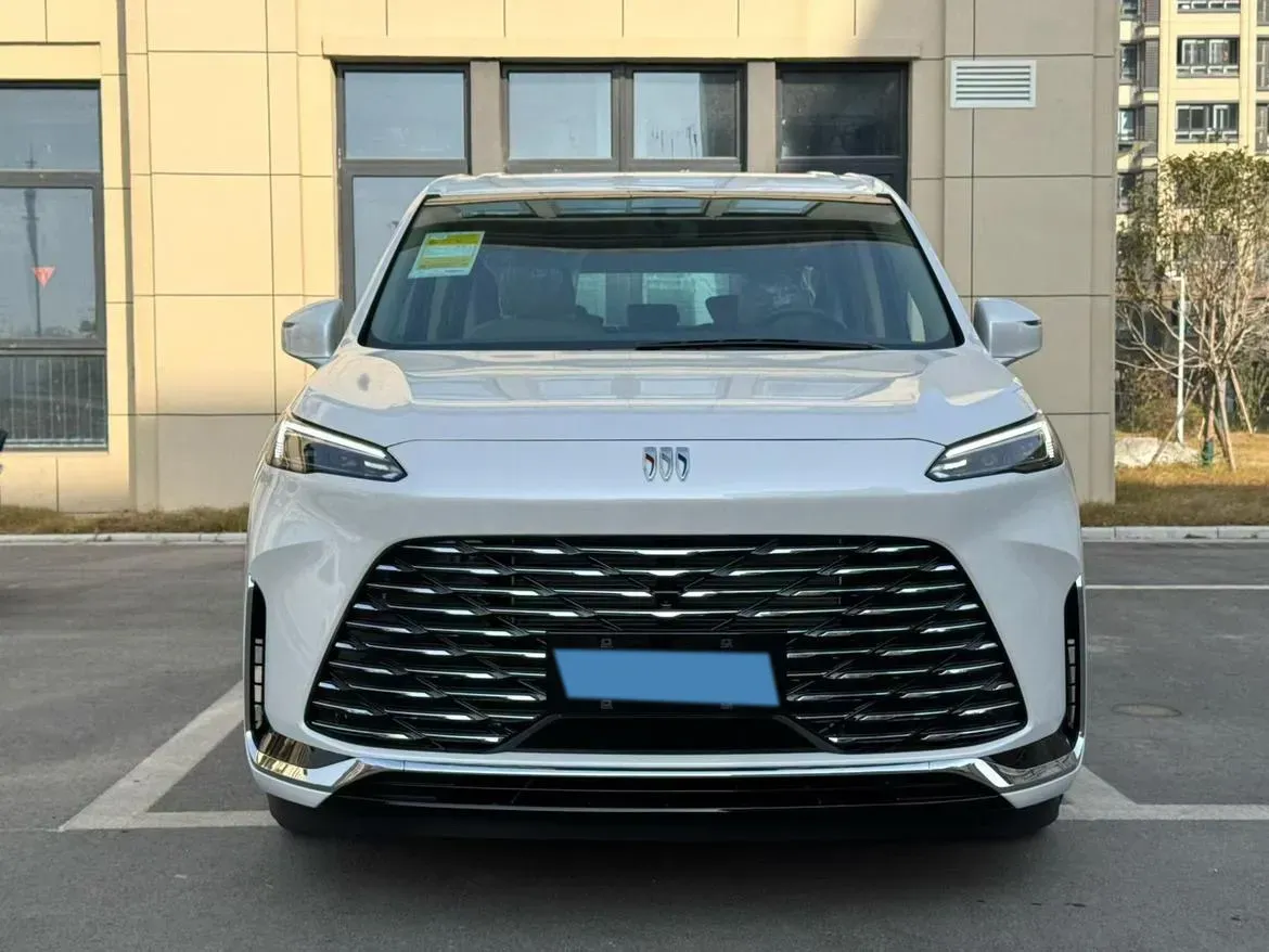 2025 Buick GL8 2.0T 237HP L4 9AT,autocango,china used car exporter,china ev exporter,chinese used car exporter,chinese used ev exporter