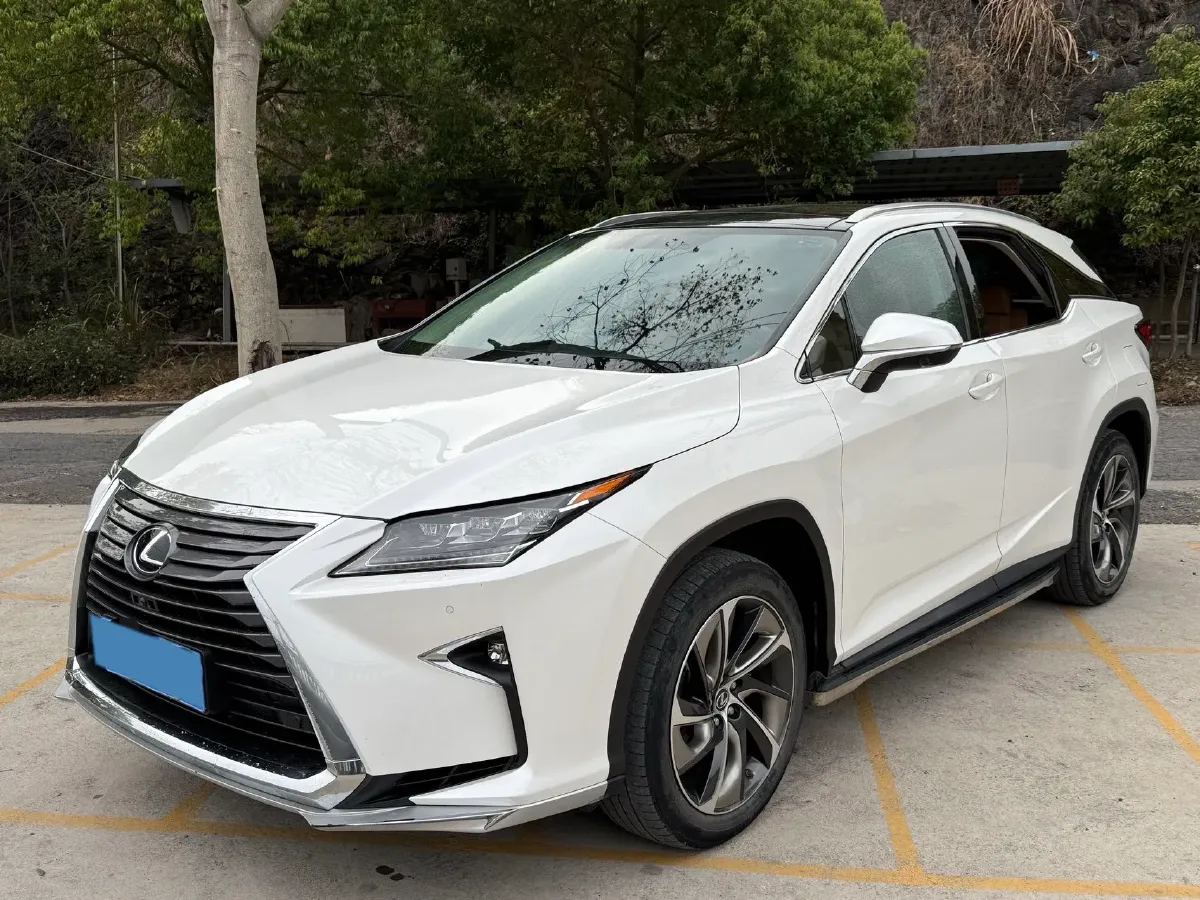 2016 Mercedes-Benz A AMG 2.0T 381HP L4 7DCT,autocango,china used car exporter,china ev exporter,chinese used car exporter,chinese used ev exporter