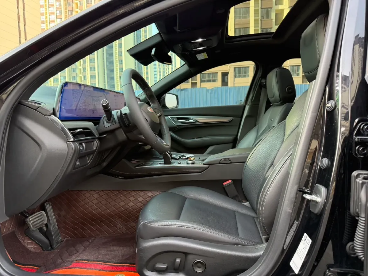 2024 Cadillac CT5 2.0T 237HP L4 10AT,autocango,china used car exporter,china ev exporter,chinese used car exporter,chinese used ev exporter