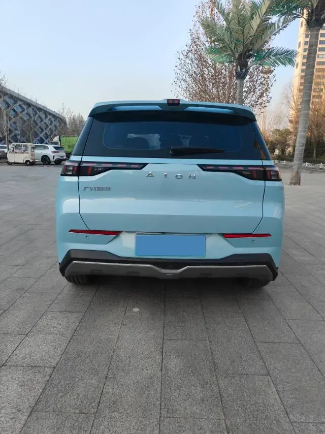 2022 Geely Okavango 1.8T 184HP L4 7DCT,autocango,china used car exporter,china ev exporter,chinese used car exporter,chinese used ev exporter