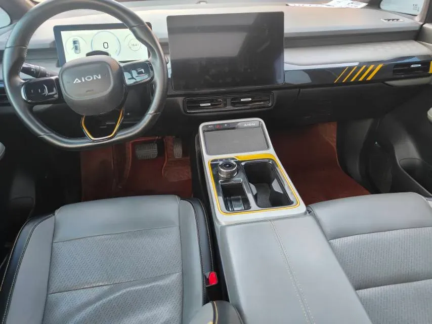 2022 Geely Okavango 1.8T 184HP L4 7DCT,autocango,china used car exporter,china ev exporter,chinese used car exporter,chinese used ev exporter