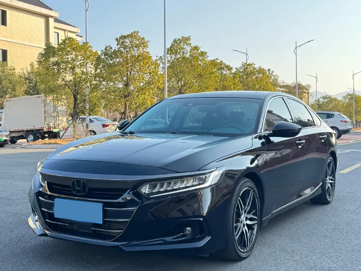 2022 Honda Accord 1.5T 194HP L4 CVT,autocango,china used car exporter,china ev exporter,chinese used car exporter,chinese used ev exporter