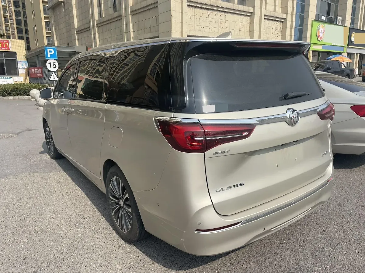 2021 Buick GL8 2.0T 237HP L4 9AT,autocango,china used car exporter,china ev exporter,chinese used car exporter,chinese used ev exporter