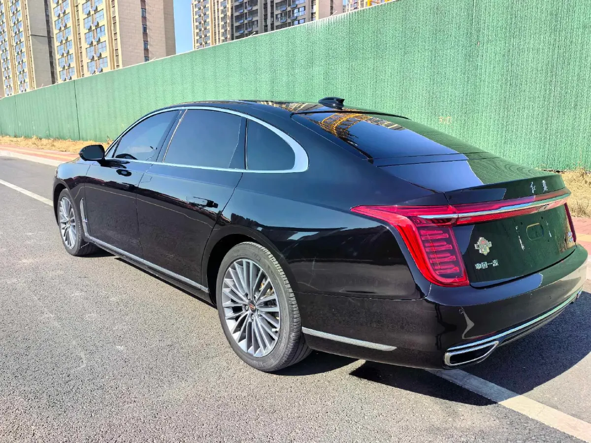 2020 HongQi H9 2.0T 252HP L4 7DCT,autocango,china used car exporter,china ev exporter,chinese used car exporter,chinese used ev exporter
