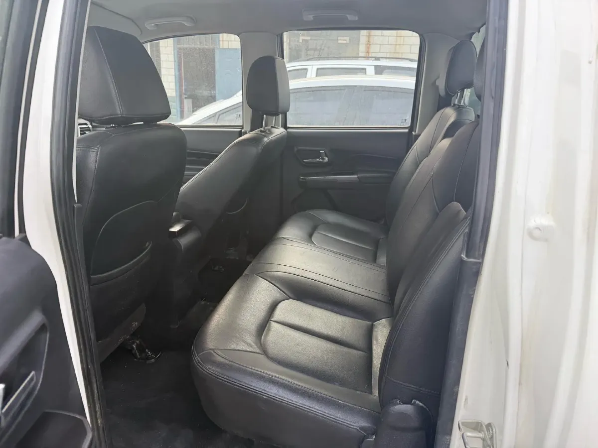 2017 Great Wall Wingle 5 2.4L 122HP L4 5MT,autocango,china used car exporter,china ev exporter,chinese used car exporter,chinese used ev exporter