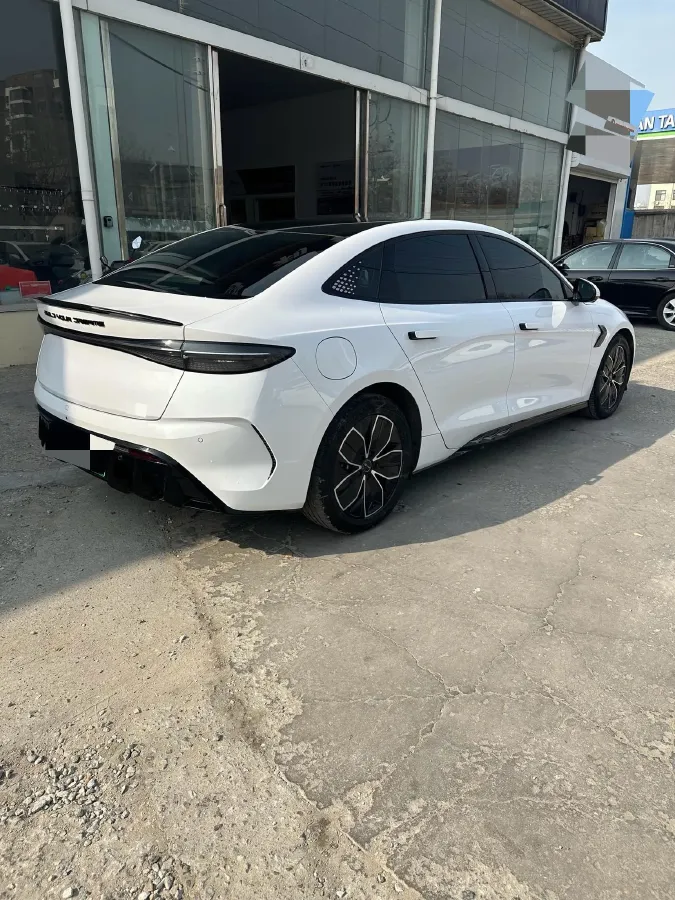 2022 MAXUS DaJia 5 BEV 70KWH,autocango,china used car exporter,china ev exporter,chinese used car exporter,chinese used ev exporter