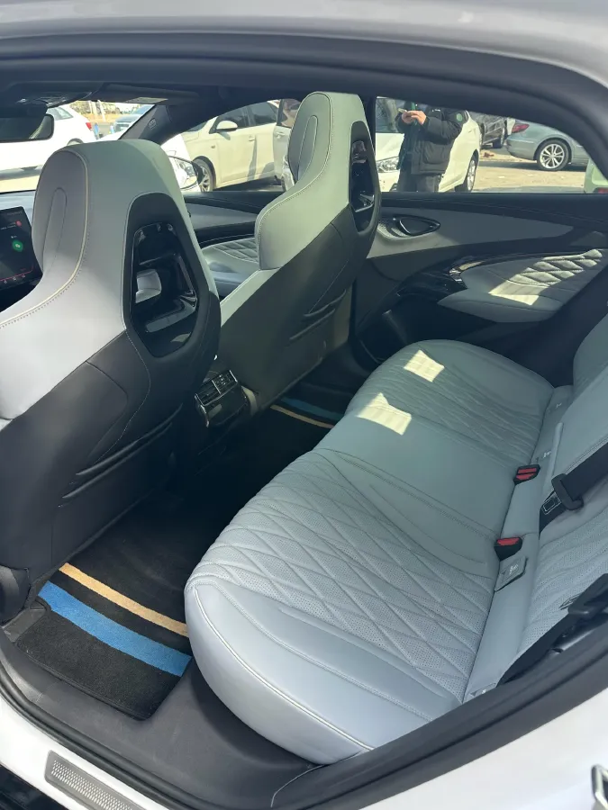 2022 MAXUS DaJia 5 BEV 70KWH,autocango,china used car exporter,china ev exporter,chinese used car exporter,chinese used ev exporter