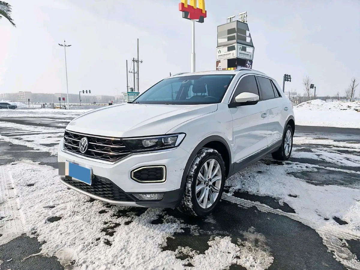 2022 Volkswagen T-Roc 1.4T 150HP L4 7DCT,autocango,china used car exporter,china ev exporter,chinese used car exporter,chinese used ev exporter